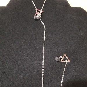NWT Paparazzi Cute Dainty with Triangle Chain Necklace and Earrings Set